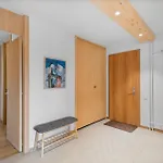 Mercure 202 Sur La Place Du Village A Apartment