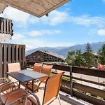 Mercure 202 Sur La Place Du Village A Apartment *