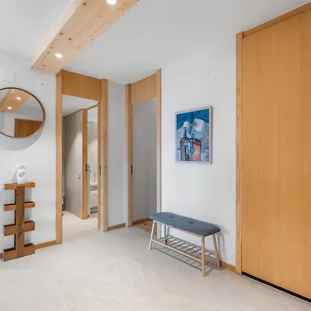 Mercure 202 Sur La Place Du Village A Apartmán Anzère