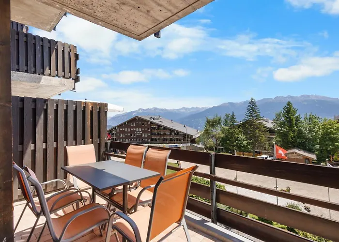 Mercure 202 Sur La Place Du Village A Apartamento *